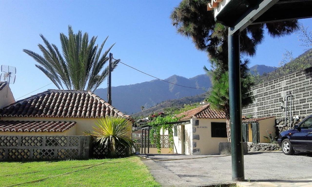 Villa Casa Rural El Pinito Los Llanos De Aridane Exterior foto